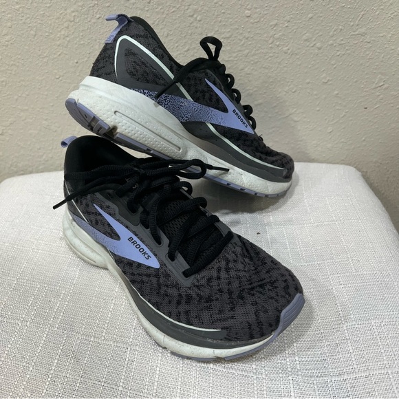 Brooks Trace 3 Women’s Size 6 Running Shoe Blackened Pearl Skylight Iris Lace Up - Picture 3 of 7